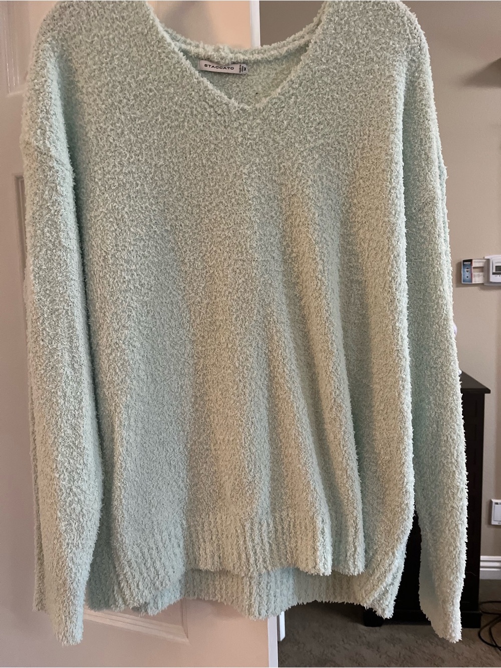 Staccato Cozy Light Mint V-Neck Sweater
